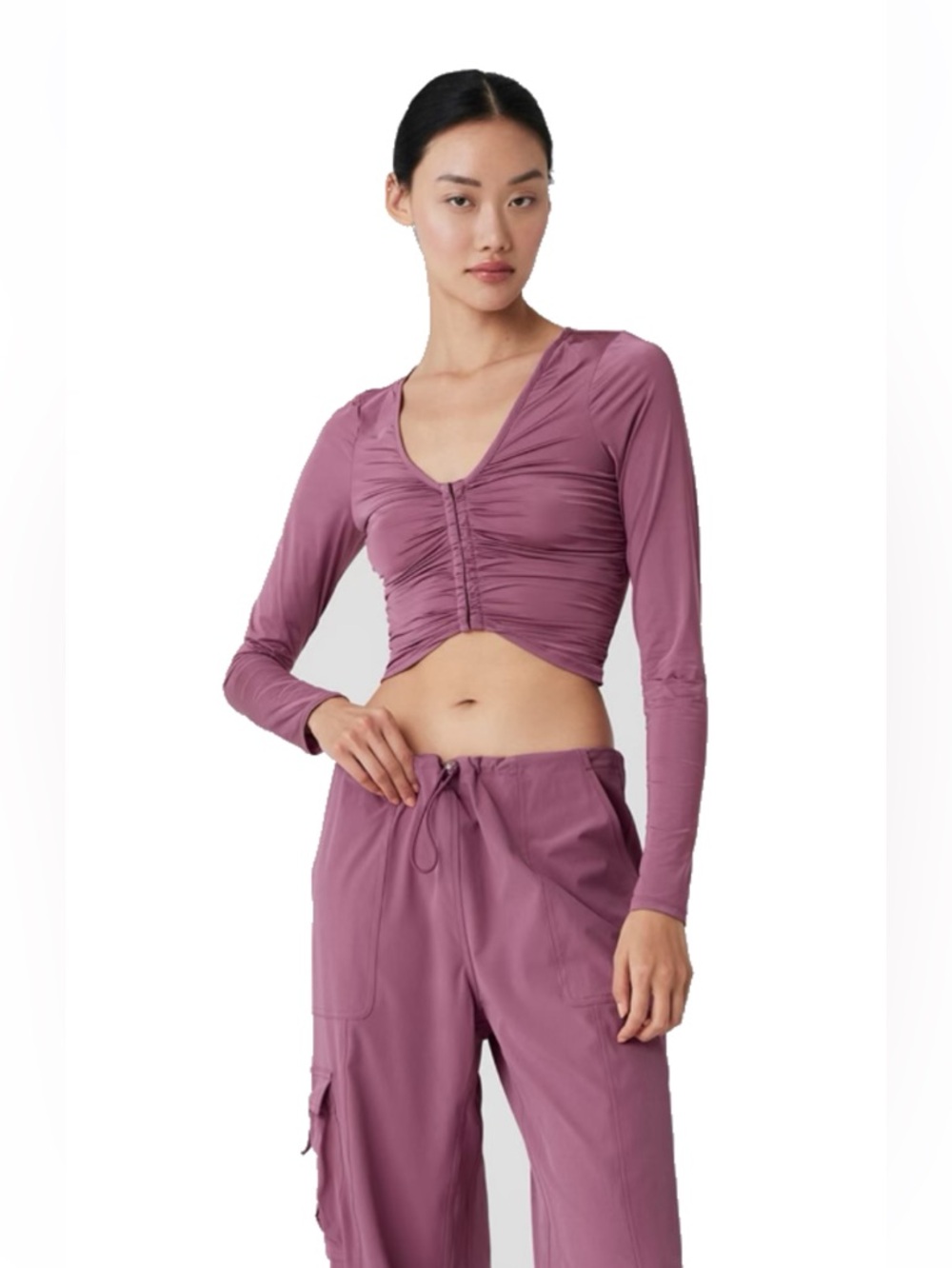 Alo Lilac Ruched Long Sleeve Crop Top with Hook & Eye Front Closure sz M